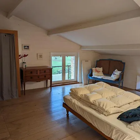 Authentique Avec Cheminee, Terrasse Et Wifi En Charente - Fr-1-653-119 度假居 *