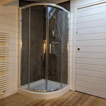 度假居 Authentique Avec Cheminee, Terrasse Et Wifi En Charente - Fr-1-653-119 *