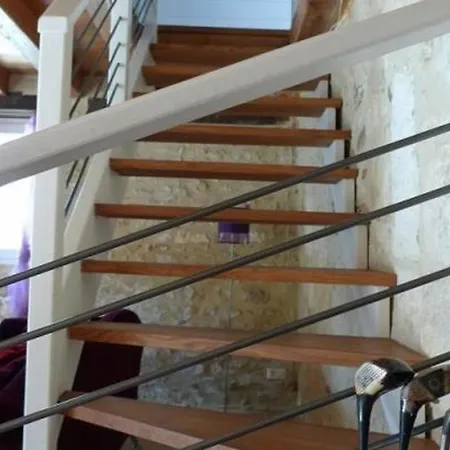 Authentique Avec Cheminee, Terrasse Et Wifi En Charente - Fr-1-653-119 Rivieres (Charente)